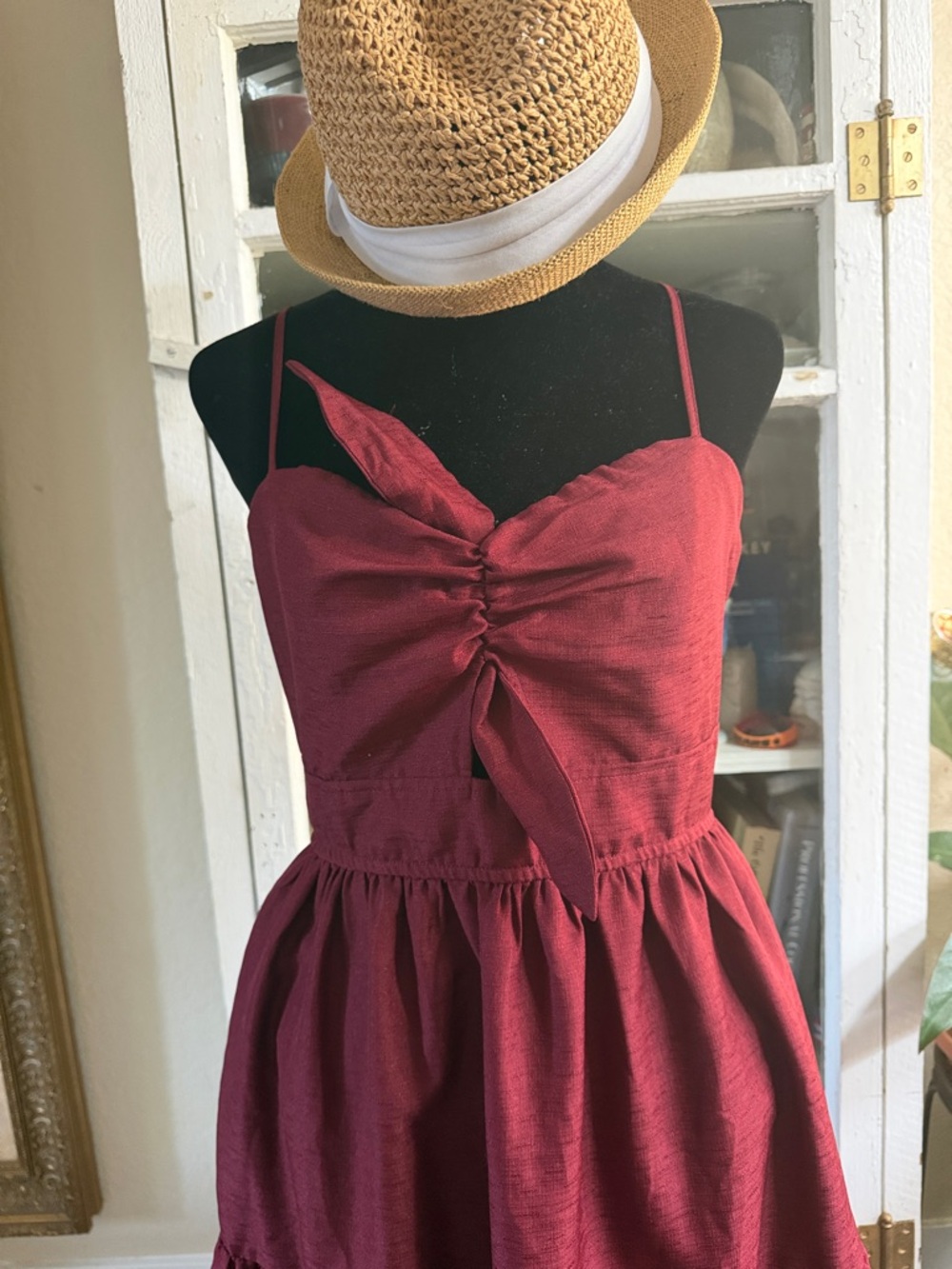 Trixxi Burgundy Bow-Front Tiered Maxi Dress - Picture 3 of 7